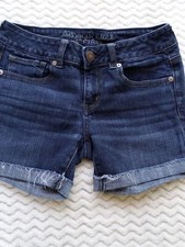 American Eagle Jean frayed denim teen shorts size 4 juniors