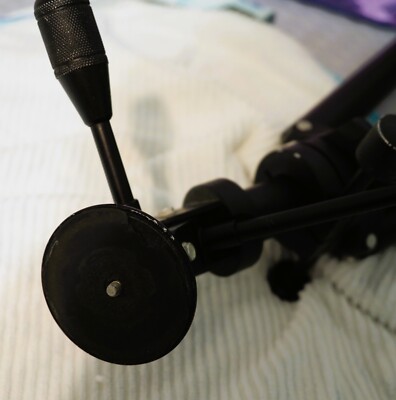 Leica Leitz 4602 Tiltall Black Metal great for Podcast 1/4'' Mount  70'' 