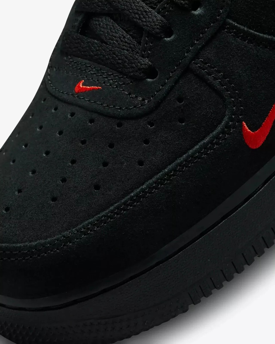 Size 13 - Nike Air Force 1 '07 LV8 Reflective Swoosh - Black Size 13 - Nike Air Force 1 '07 LV8 Reflective Swoosh - Black