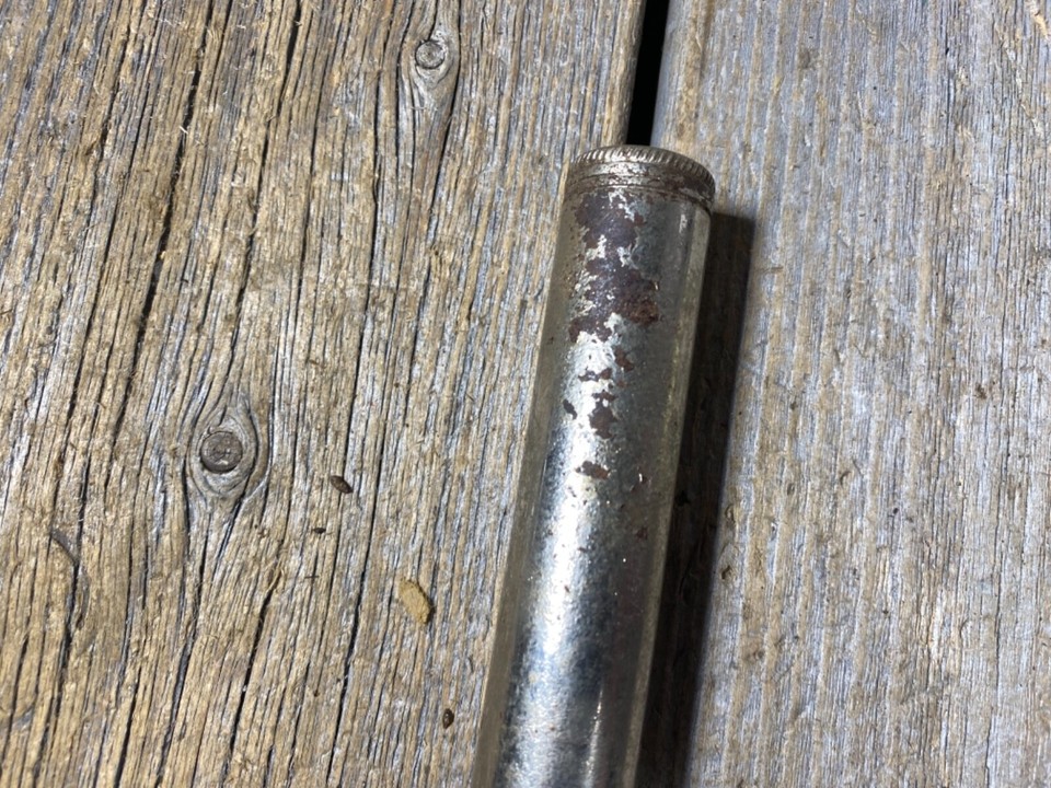 .VINTAGE ANTIQUE BIKE BICYCLE PUMP SEAT TUBE FRAME PUMP CLAMPON AIR