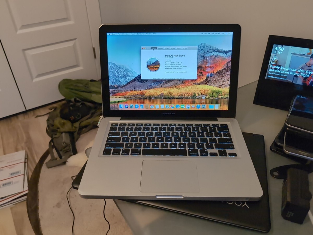 MacBook Pro 15 inch 4gb RAM 160gb hd 2.4 GHz core i5 High Sierra 