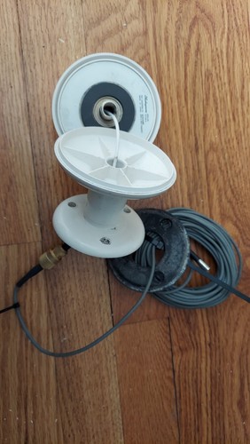 Shakespeare Galaxy SRA-40 Satellite Radio Antenna W/ Mount