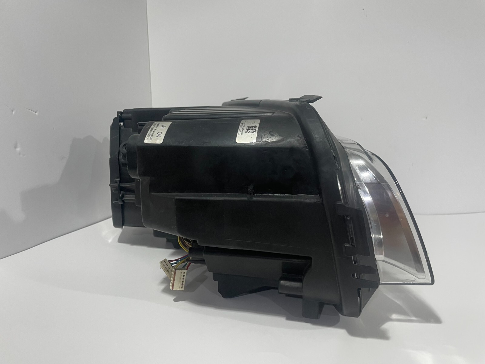 2010 - 2014 ROLLS ROYCE GHOST LEFT XENON HEADLIGHT BARE 63127201165 OEM