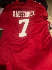 Colin Kaepernick Rookie Cards and Autograph Memorabilia Guide 24