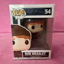 Funko Pop! Harry Potter - Ron Weasley On Broom #54 W Pop Protector
