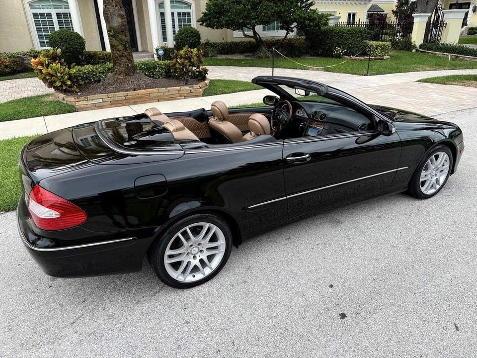 2008 Mercedes-Benz CLK-Class CLK 350 - HEATED SEATS - GORGEOUS COLOR COMBINATION - Image 3 of 4