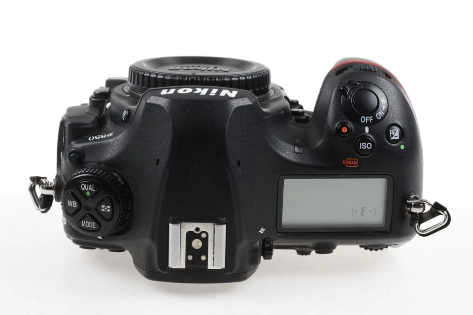 NIKON D850 Gehäuse - SNr: 6072770 - Bild 4 von 4