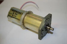 12VDC GEARED DC MOTOR TRW GLOBE  # 407A-350   36RPM   216ma. TORQUE: 250 OZ-IN