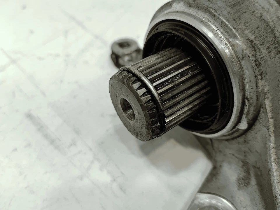 Honda Pilot 2016-2022 eje intermedio lado pasajero delantero derecho OEM Foto 4 de 4