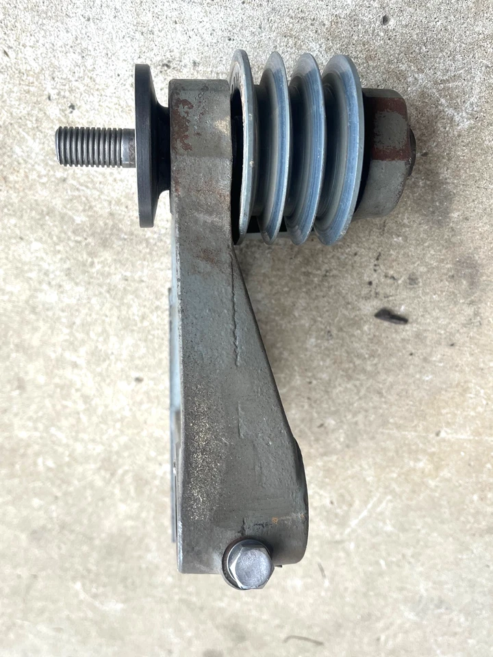 Delta Rockwell Milwaukee 10" Unisaw Arbor Assembly LTA-408 Bracket NEW BEARINGS - Image 4 of 4