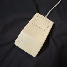 Apple Desktop Bus Mouse (G5431)