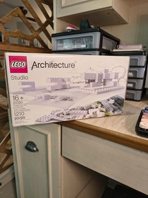 NEW LEGO Architecture Studio 21050 Factory Sealed Retired 1210 Pieces with Book