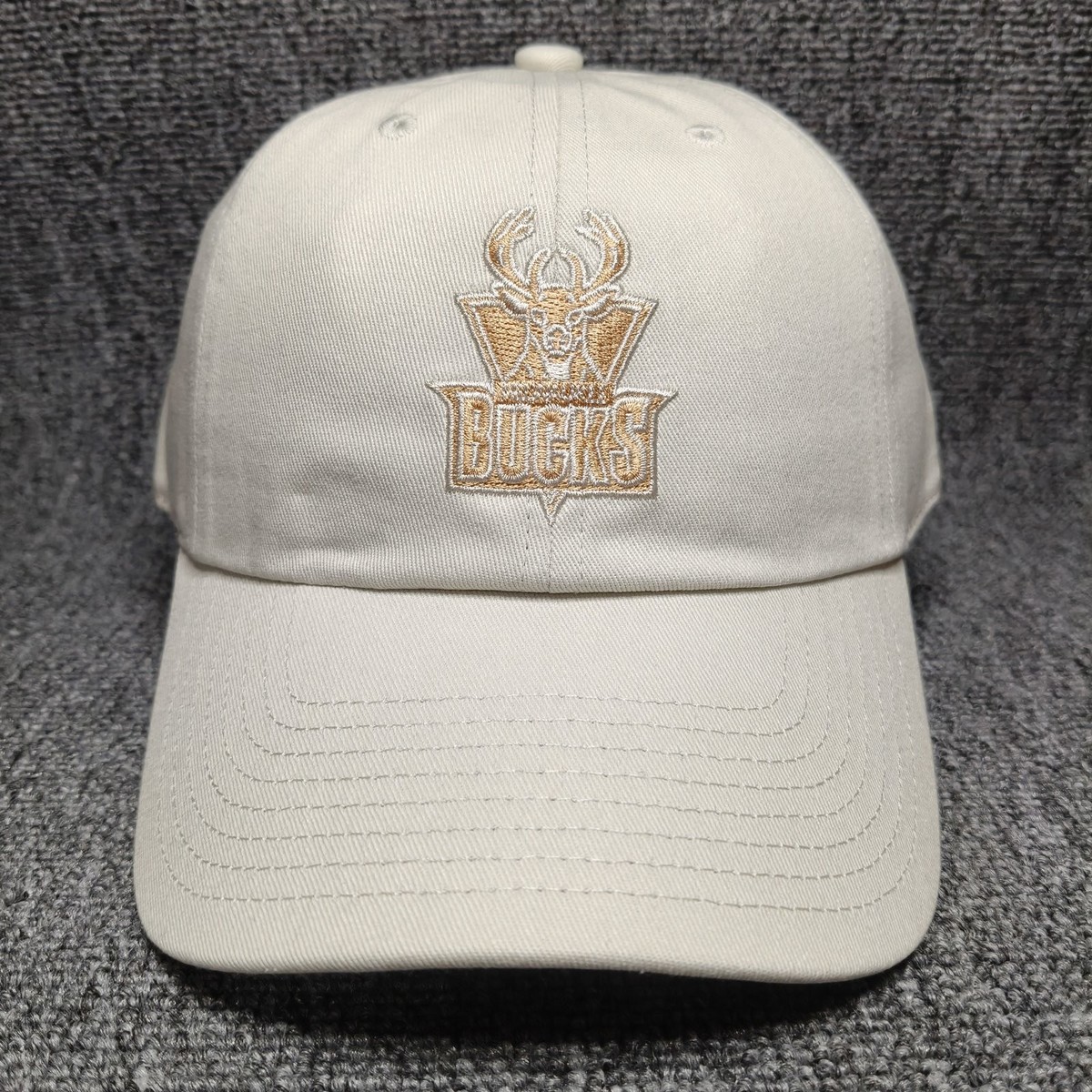 Mitchell & Ness Milwaukee Bucks NBA White Strapback Hat Old Logo Cap