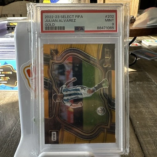 2022 PANINI SELECT FIFA JULIAN ALVAREZ TRUE GOLD RC ROOKIE #4/10 PSA 9