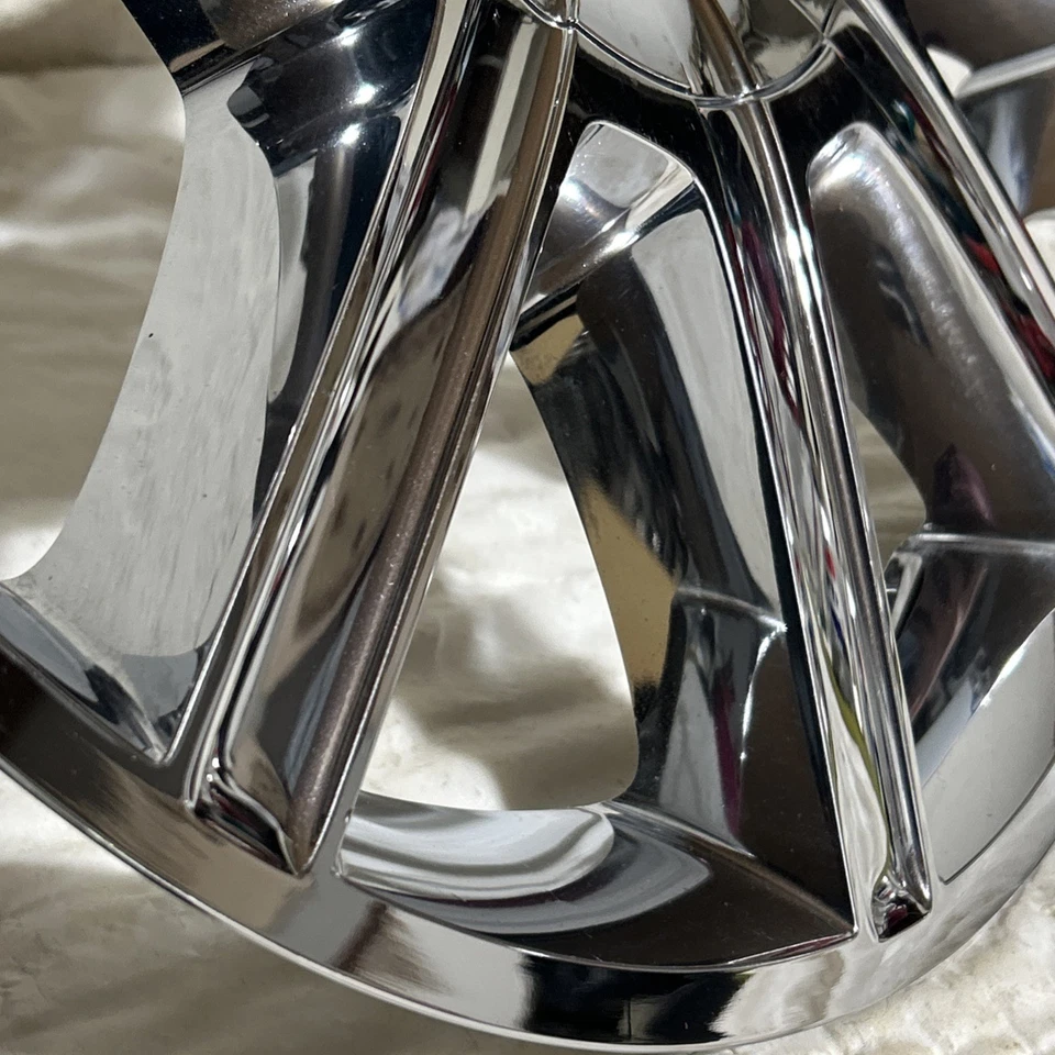 Chrysler 300 2007-2010 18” OEM cromo cubierta de rueda tapacubos 1DP34TRMAA Foto 4 de 4