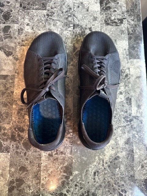 SAOLA Scarpe da ginnastica Flux Adapt Trainer nere da uomo taglia 10 casual sportive in maglia