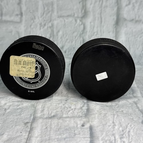 Vintage ST. LOUIS BLUES OFFICIAL NHL IN GLAS CO PUCK SLOVAKIA Brian Elliott - Picture 4 of 10