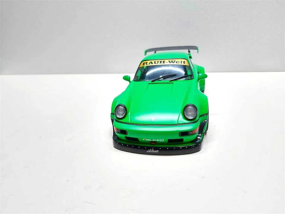 Porsche 964 RWB Pandora One verde del 2011 - 1/18 Artigianale base Solido - Immagine 2 di 4