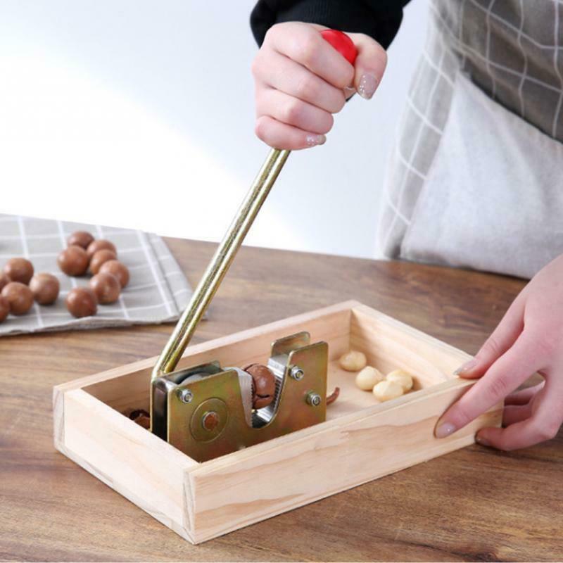 automatic nut cracker