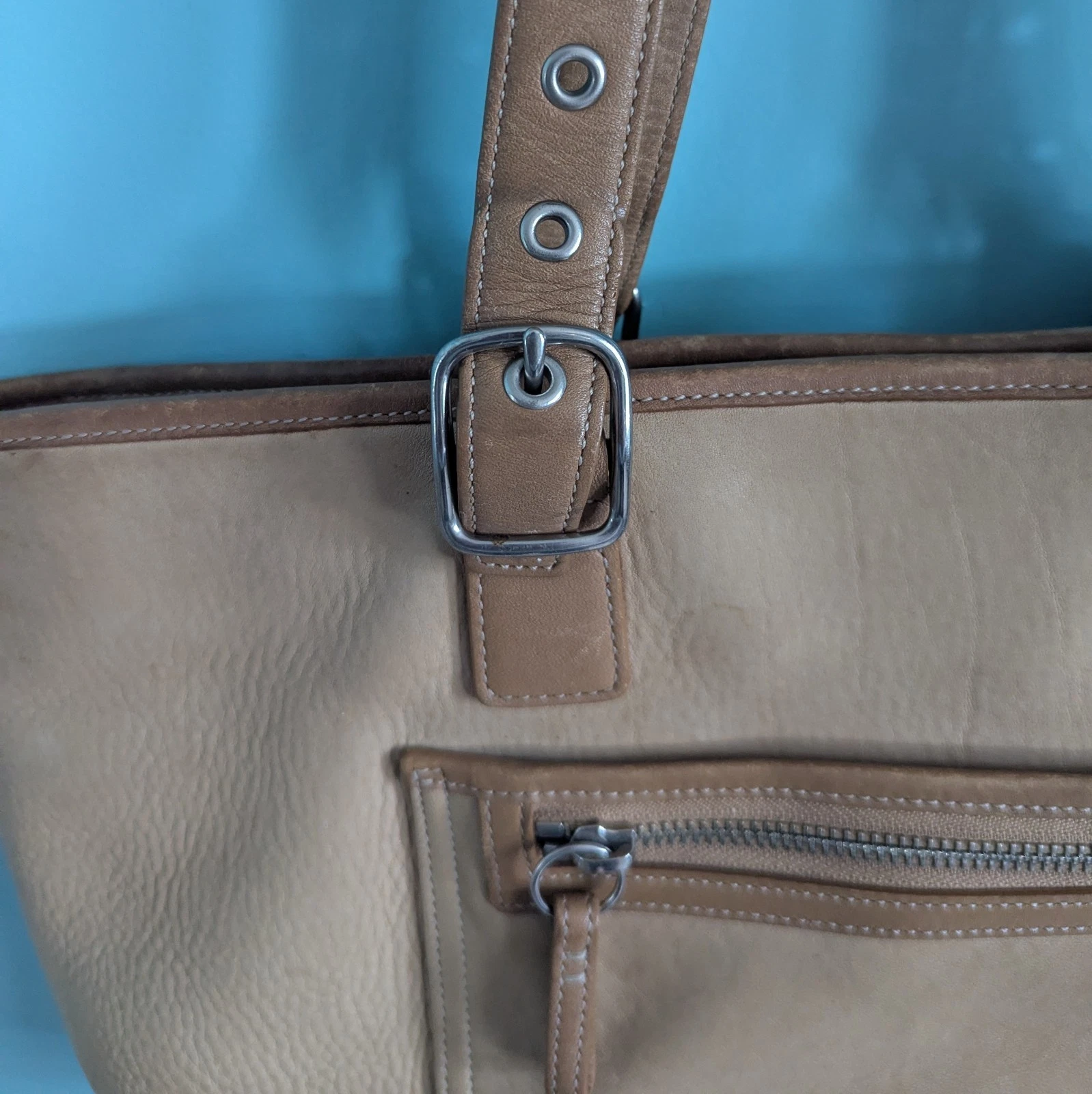 Borsa Coach Hampton autenticata in pelle di faggio marrone ciottolato