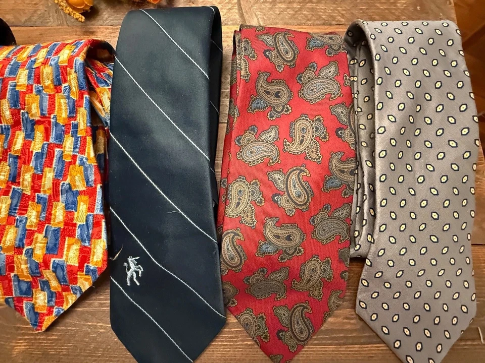 8 corbatas vintage de seda para hombre Hathaway Roundtree Don Lopez Bronzini 1970’s-80’s Foto 4 de 4