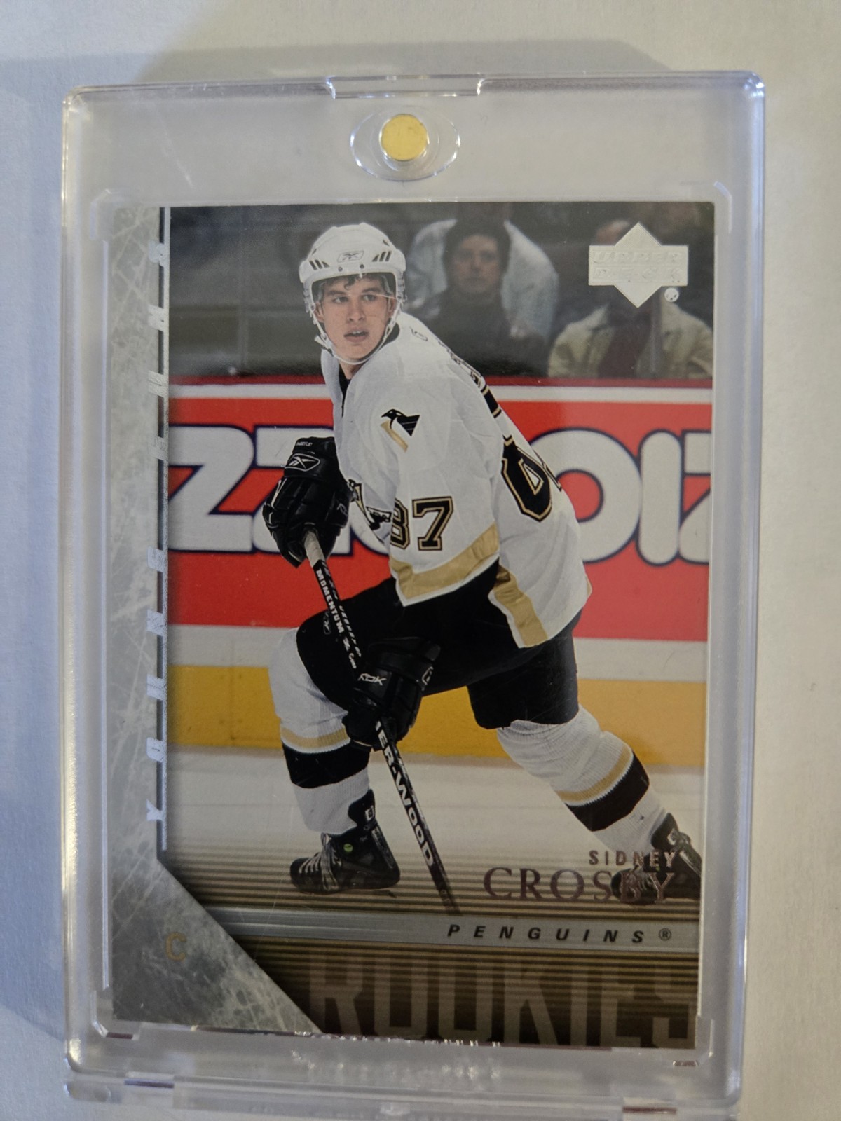 2005 UPPER DECK #201 SIDNEY CROSBY YOUNG GUNS RC ROOKIE