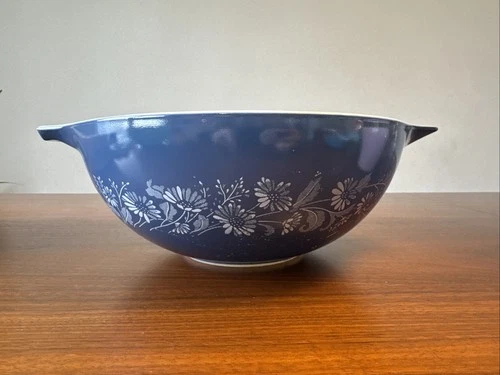 VINTAGE Pyrex Mixing Bowl Dark Blue Colonial Mist Cinderella 444