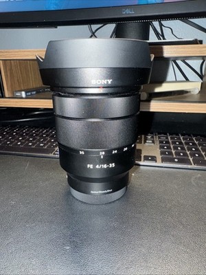 Sony Vario-Tessar T* FE 16-35mm f/4 Zoom lens