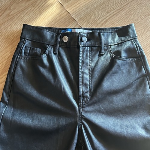 Old Navy Black Higher High Rise Flare Faux Leather Pants Size 2 - Picture 2 of 9