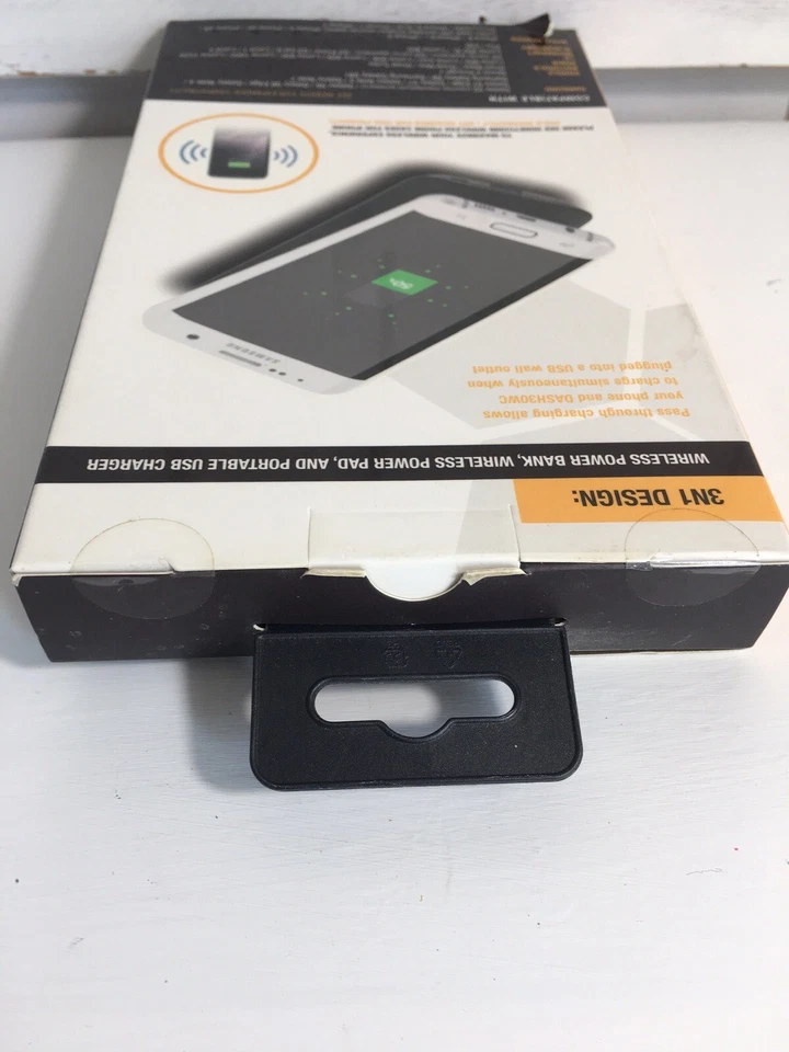 Nuevo Cargador Portátil Inalámbrico Honeycomb con Batería 3000mAh, Negro (DASH30WC)™ Foto 4 de 4