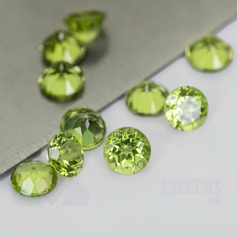 Natural Peridot Gemstone VS 2mm 3mm 4mm 5mm Calibrated Loose Round Faceted Best - image 2 of 4