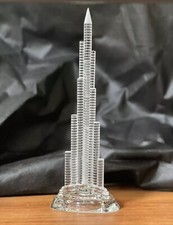 United Arab Emirates Souvenir Burj Khalifa Dubai Crystal Figurine 26 Cm Light Up