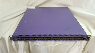 Extreme Summit x670v-48x FB 48 Port 10GbE SFP+ Netzwerk Switch (QSFP+ ADV Edge)