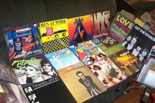 20 CT NEW WAVE LP, EP LOT CYNDI LAUPER, ELVIS COSTELLO, MEN AT WORK, TRANSLATOR