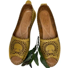 Spring Step Bormeda Comfort Women Yellow Leather Cutout Peep Toe Sz 7-7.5 EU 37