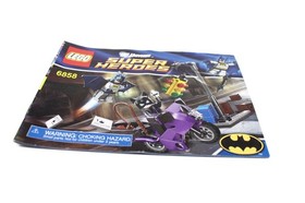 LEGO DC Comics Super Heroes: Catwoman Catcycle City Chase (6858) 