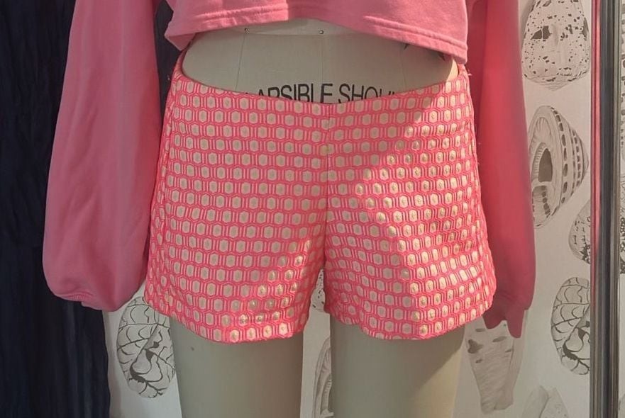 Lilly Pulitzer Size 0 Pink Geometric Pattern Shorts