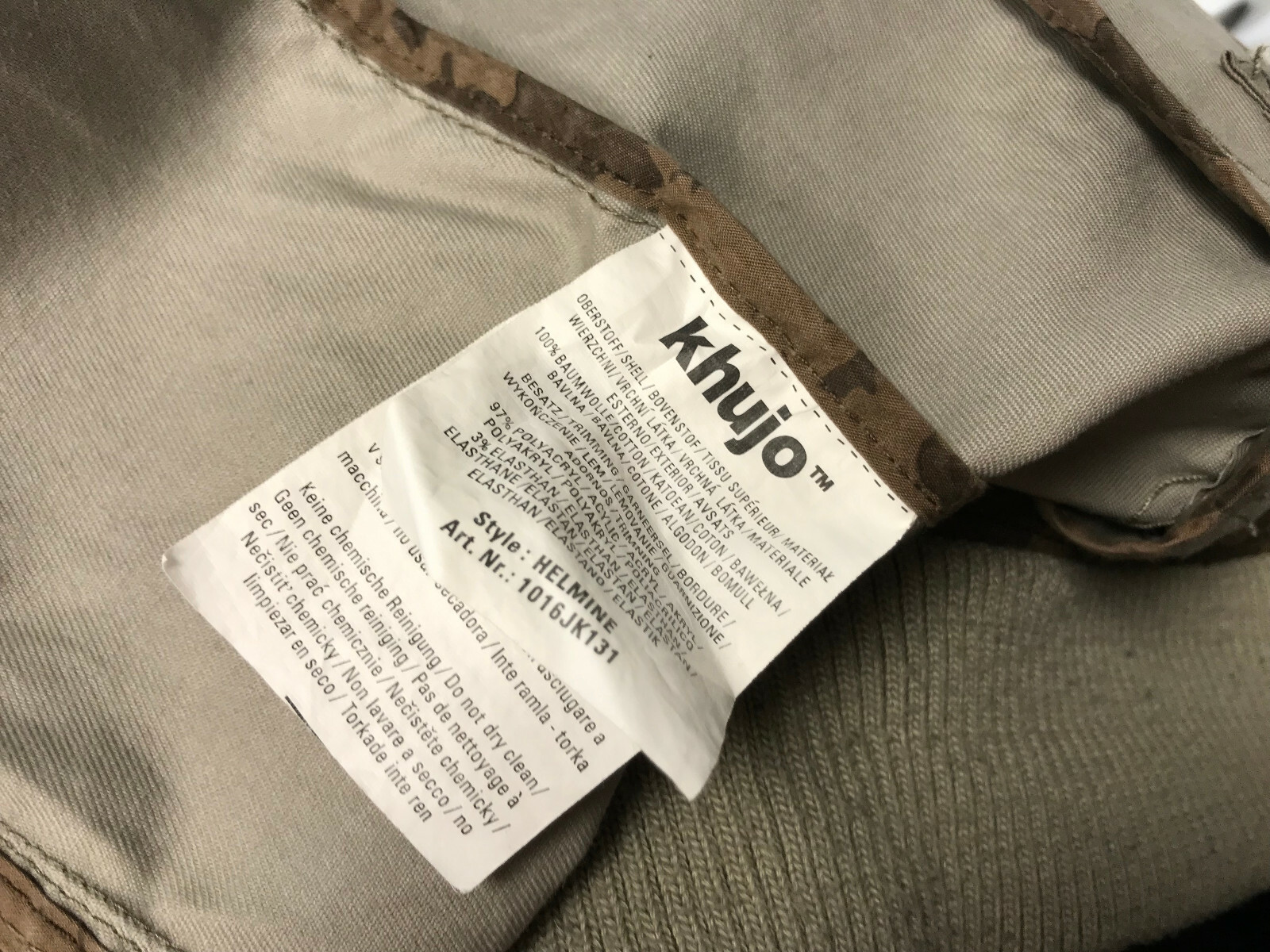 Foto 7 di 7