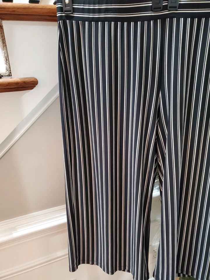 Pantalón capri Chaps para mujer negro blanco poliéster pierna recta talla 2XL Foto 2 de 4