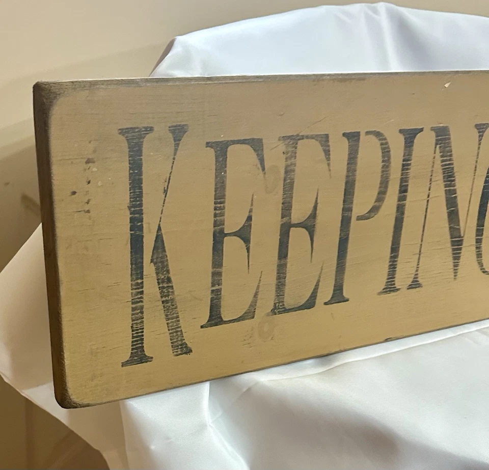 Vintage 90s Primitive Country 26” Hand Painted Wood Wooden Sign The Keeping Room - Image 2 of 4