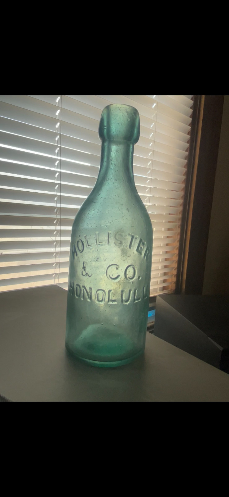 HOLLISTER & CO. BLOB TOP SODA BOTTLE FROM HONOLULU, HAWAII