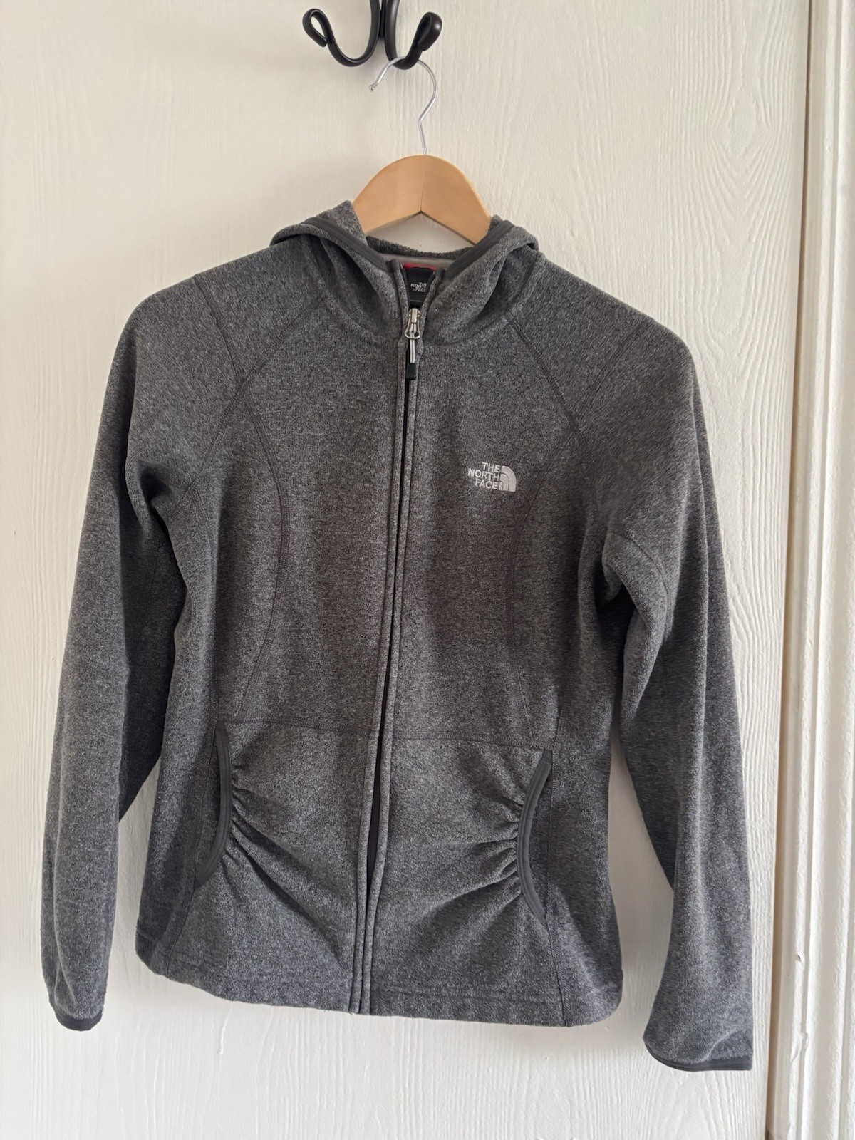 The North Face Women’s Full-Zip Hoodie Jacket Size Small Gray –