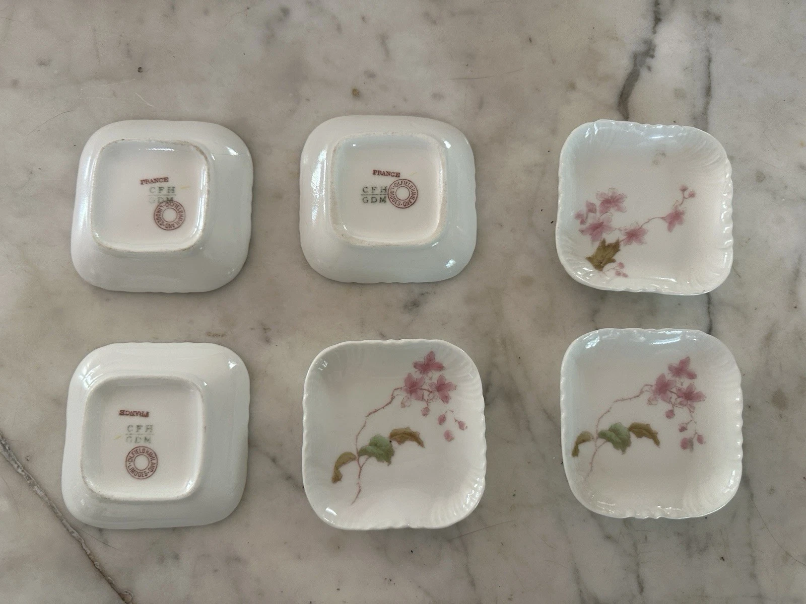 C.F. Haviland CHF496 Rare Set of 6 Butter Pats 3 X3Trinket Dish France MFG 1890
Opens in a new windo