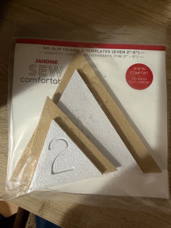 JANOME SEW comfortable No-slip Triangle Templates (even 2” - 5”)
