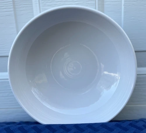 FIESTA NEW WHITE LARGE BISTRO BOWL. CAPACITY OF 68 OZ.  9-1/4" DIAMETER. 3" DEEP