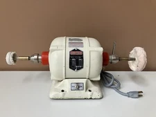HANDLER RED WING 26A, 1/2 H.P.  BENCH DENTAL/JEWELRY POLISHING LATHE