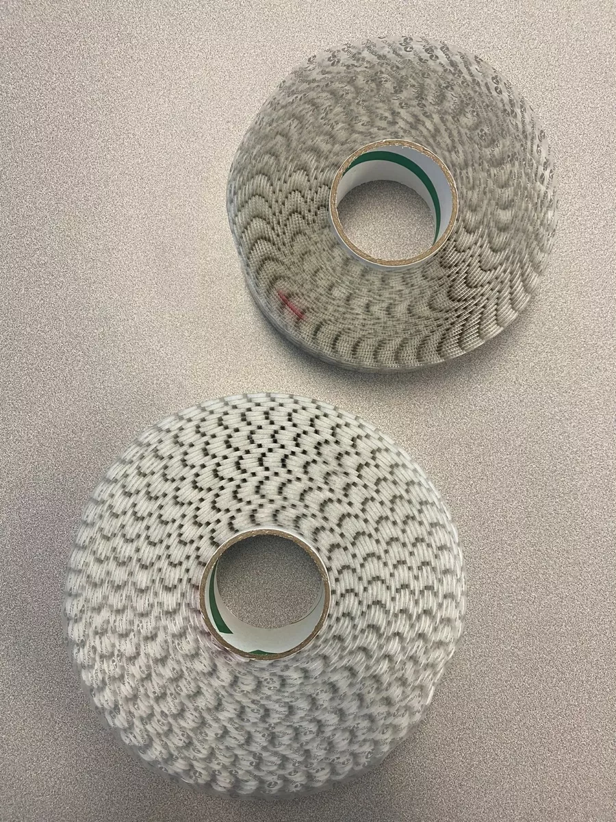 VELCRO Brand Dots with Adhesive