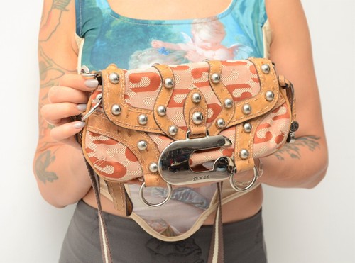 Vintage RARE Y2K Guess Leather Crossbody Shoulder Retro Bag Clutch - Picture 6 of 9