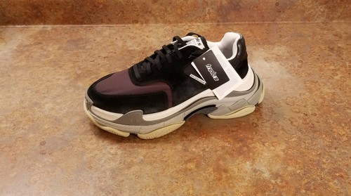 Balenciaga 'Triple S' Retro Sneaker 
