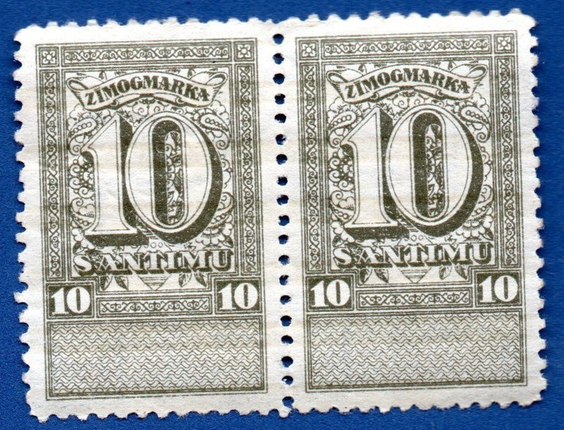 LATVIA LETTLAND PAIR REVENUE STAMP 10 san.MNH WMK SWASTIKA 26